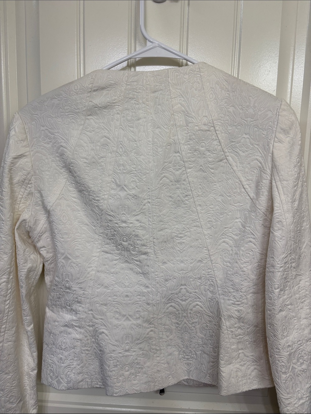 Cache White Embossed Zip-Front Blazer - Picture 11 of 11